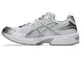 ASICS official gallery | 1203A609-112 | 04-SR_LT-side-right-left-facing
