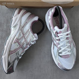 R2R real-shot image | ASICS Gel-1130 White Taro Purple | seq:2 | source:ASICS Gel-1130 White Taro Purple (2).jpg