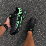 Nike Air Max Plus Black Illusion Green