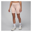 DBE B2B media | channel:apparel_faceless | sku:FN7325-207 | index:1