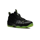 Nike Air Foamposite One Black Volt HF2902-001 product image 4