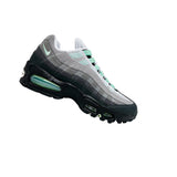 DBE B2B media | channel:stadiumgoods | sku:HJ5996-005 | index:1