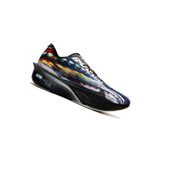 Nike Vomero 18 SE Light Trails product image