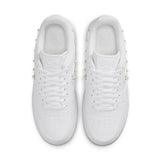 DBE B2B media | channel:nike_official_shoe | sku:IU7557-100 | index:4