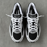 SAUCONY PROGRID OMNI 9 BLACK WHITE