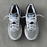 Saucony ProGrid Omni 9 Blissful White