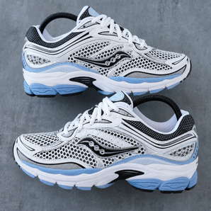 Saucony ProGrid Omni 9 Blissful White