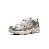 New Balance 530 Gold Metalic Linen product image 4
