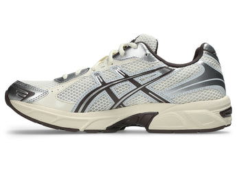 ASICS official gallery | 1203A609-114 | 04-SR_LT-side-right-left-facing