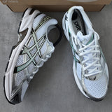 R2R real-shot image | ASICS GEL-1130 White Verdigris | seq:2 | source:ASICS GEL-1130 White Verdigris (2).jpg
