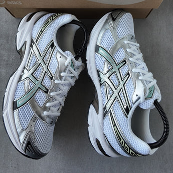 R2R real-shot image | ASICS GEL-1130 White Verdigris | seq:3 | source:ASICS GEL-1130 White Verdigris (3).jpg