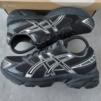 R2R real-shot image | ASICS Gel-1130 Black Pure Silver | seq:2 | source:ASICS Gel-1130 Black Pure Silver_2.jpg