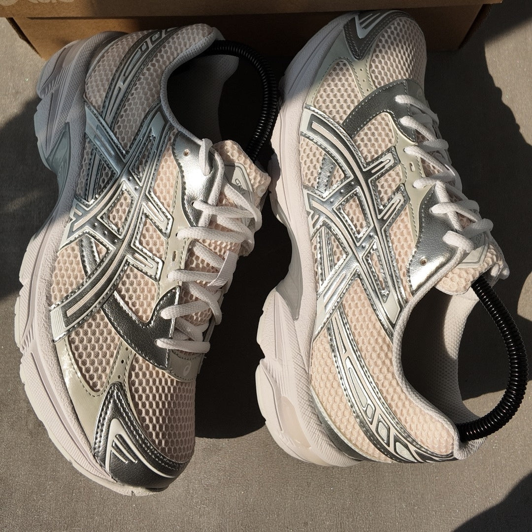 R2R real-shot image | ASICS Gel-1130 Blush Pure Silver | seq:1 | source:ASICS Gel-1130 Blush Pure Silver _1.jpg