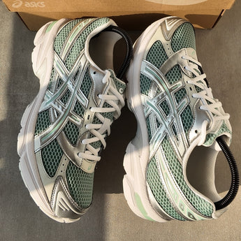 R2R real-shot image | ASICS Gel-1130 Verdigris Pure Silver | seq:1 | source:ASICS Gel-1130 Verdigris Pure Silver_1.jpg
