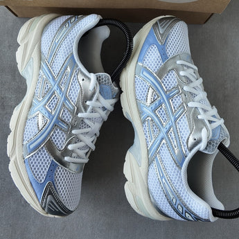 R2R real-shot image | ASICS Gel-1130 White Light Sapphire | seq:3 | source:ASICS Gel-1130 White Light Sapphire (3).jpg