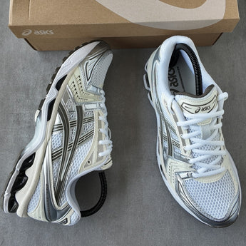 R2R real-shot image | ASICS Gel-Kayano 14 White Ivory | seq:1 | source:ASICS Gel-Kayano 14 White Ivory (1).jpg