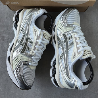 R2R real-shot image | ASICS Gel-Kayano 14 White Ivory | seq:3 | source:ASICS Gel-Kayano 14 White Ivory (3).jpg