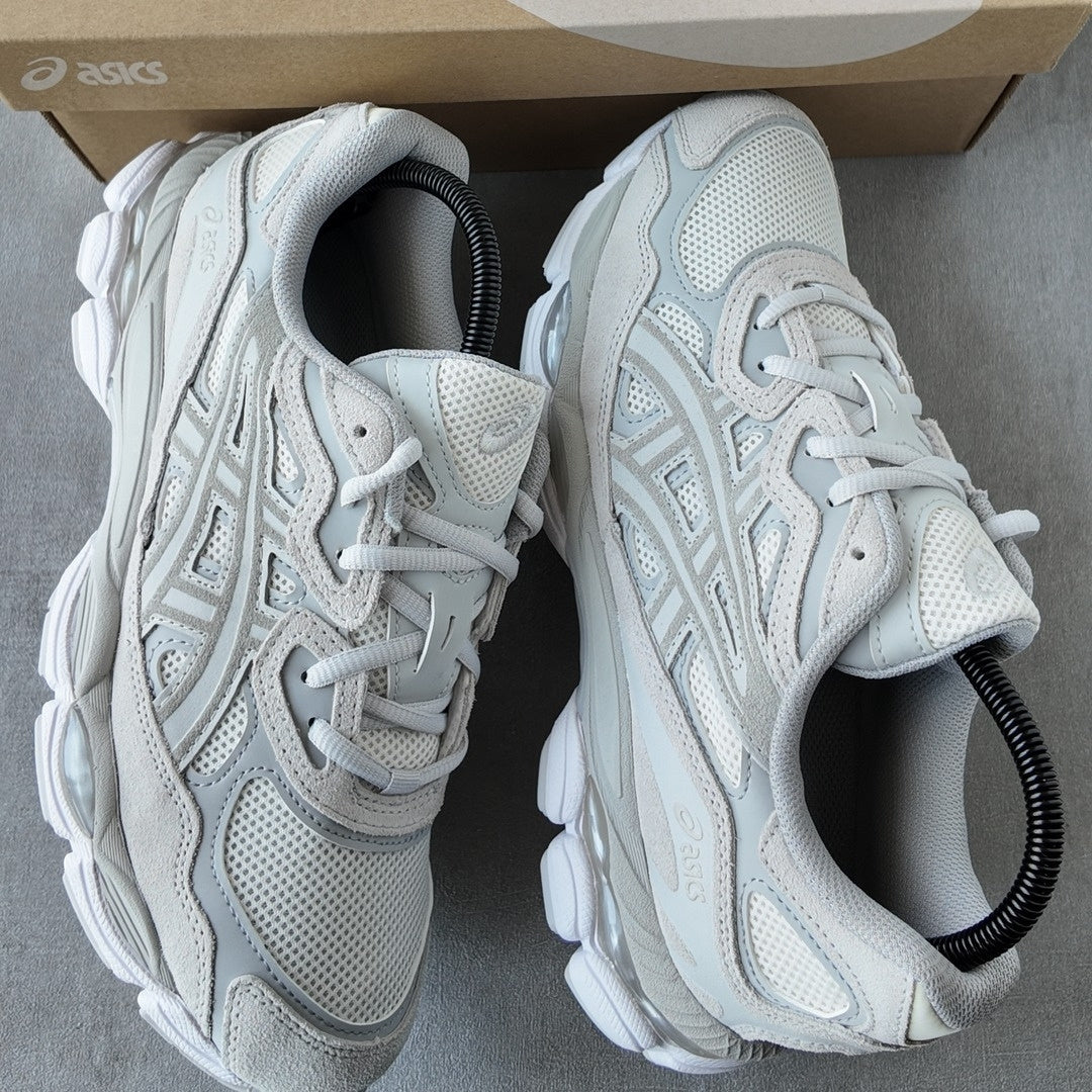 R2R real-shot image | ASICS Gel-NYC Cream Cloud Grey | seq:1 | source:ASICS Gel-NYC Cream Cloud Grey_1.jpg