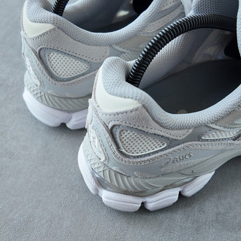 ASICS Gel-NYC Cream Cloud Grey - Image 6
