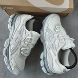 R2R real-shot image | ASICS Gel-NYC Cream Grey | seq:3 | source:ASICS Gel-NYC Cream Grey (3).jpg