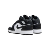 Jordan 1 Mid SE Panda Elephant (GS) FB9909-001 product image 3