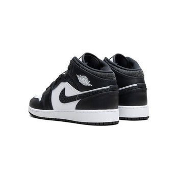Jordan 1 Mid SE Panda Elephant (GS) FB9909-001 product image 3