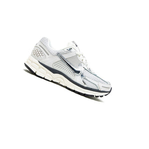 Nike Zoom Vomero 5 Photon Dust Metallic Silver (Women's) FD0884-025 product image