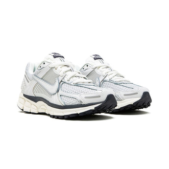 Nike Zoom Vomero 5 Photon Dust Metallic Silver (Women's) FD0884-025 product image 2