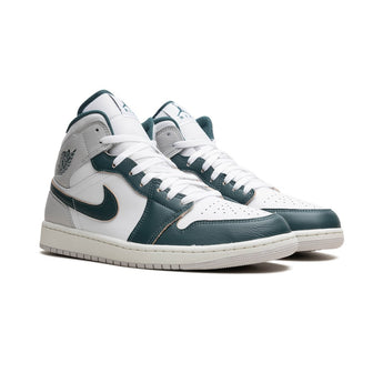 Jordan 1 Mid SE Oxidized Green FQ7720-103 product image 2
