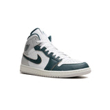 Jordan 1 Mid SE Oxidized Green FQ7720-103 product image 4