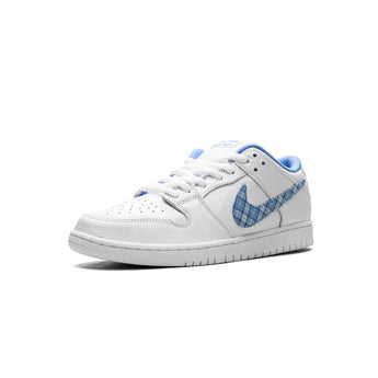 Nike SB Dunk Low Pro Nicole Hause FZ8802-100 product image 7