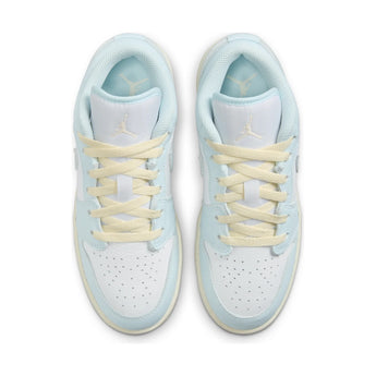 Air Jordan 1 Low SE GS 'Glacier Blue' product image 2