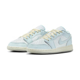Air Jordan 1 Low SE GS 'Glacier Blue' product image 4