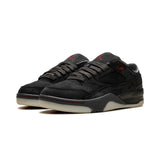 Jordan Flight Court Who Decides War Bred (Women's) product image 2