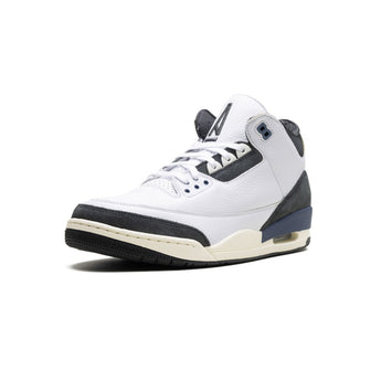 Jordan 3 Retro OG SP A Ma Maniére Diffused Blue product image 4