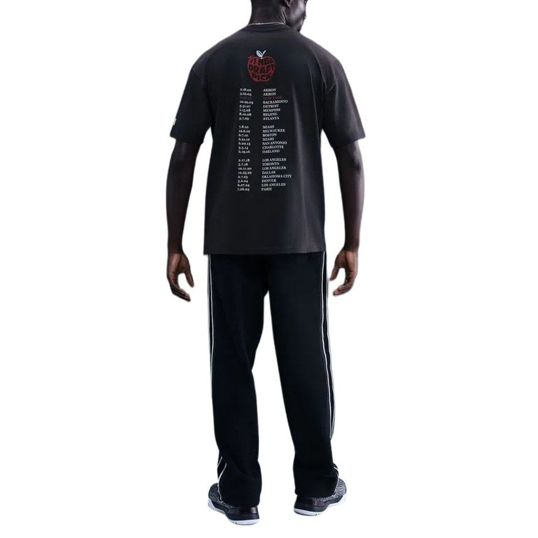 LeBron 'Best In Class' Men's Basketball T-Shirt Off-Noir product image 2