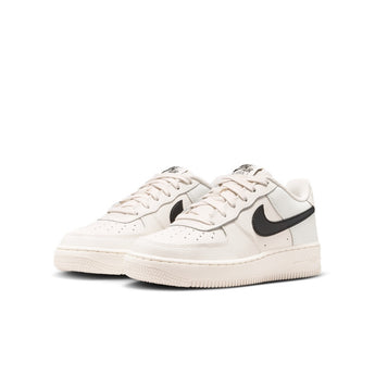 DBE B2B media | channel:nike_official_shoe | sku:IO7958-001 | index:5