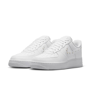 DBE B2B media | channel:nike_official_shoe | sku:IU7557-100 | index:5