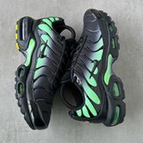 Nike Air Max Plus Black Illusion Green