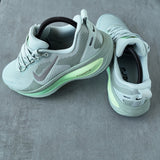 Nike Vomero 18 Light Silver Barely Volt Dusty Olive College Grey - Image 2