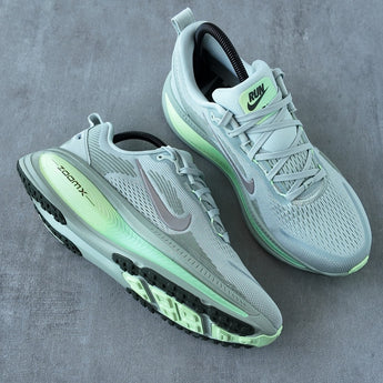 Nike Vomero 18 Light Silver Barely Volt Dusty Olive College Grey - Image 4