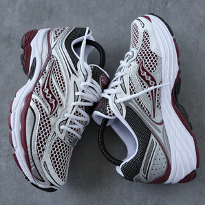SAUCONY PROGRID OMNI 9 OG 'WHITE MAROON'