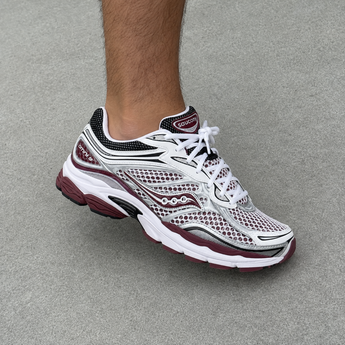SAUCONY PROGRID OMNI 9 OG 'WHITE MAROON'