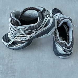Saucony OG ProGrid Omni 9 'Black Silver' - Image 2