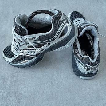 Saucony OG ProGrid Omni 9 'Black Silver' - Image 2