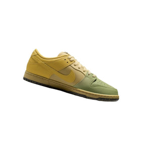 Nike SB Dunk Low Pro Hatch Chili (IO0427-300) - Double Boxed tilted side-profile cover