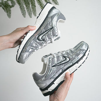 Nike P-6000 women’s trainers – top view of pair