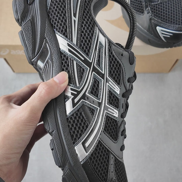 DBE product video | ASICS Gel-1130 Black Pure Silver | source:local muted | canvas:1080