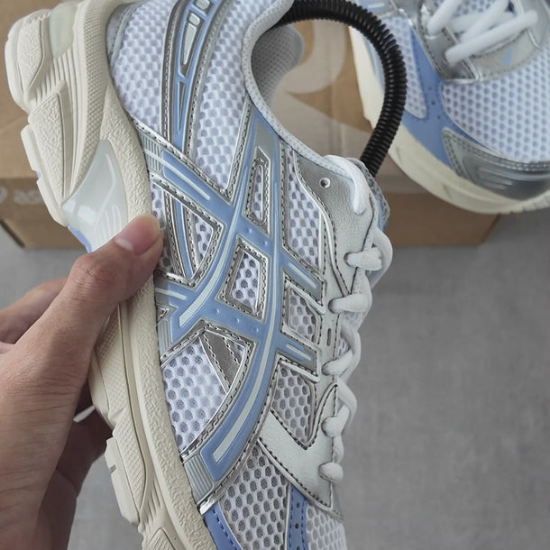 DBE product video | ASICS Gel-1130 White Light Sapphire | source:local muted | canvas:1080