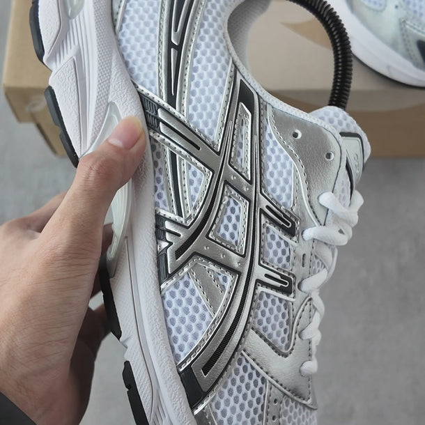 DBE product video | ASICS Gel-1130 White Pure Silver | source:local muted | canvas:1080